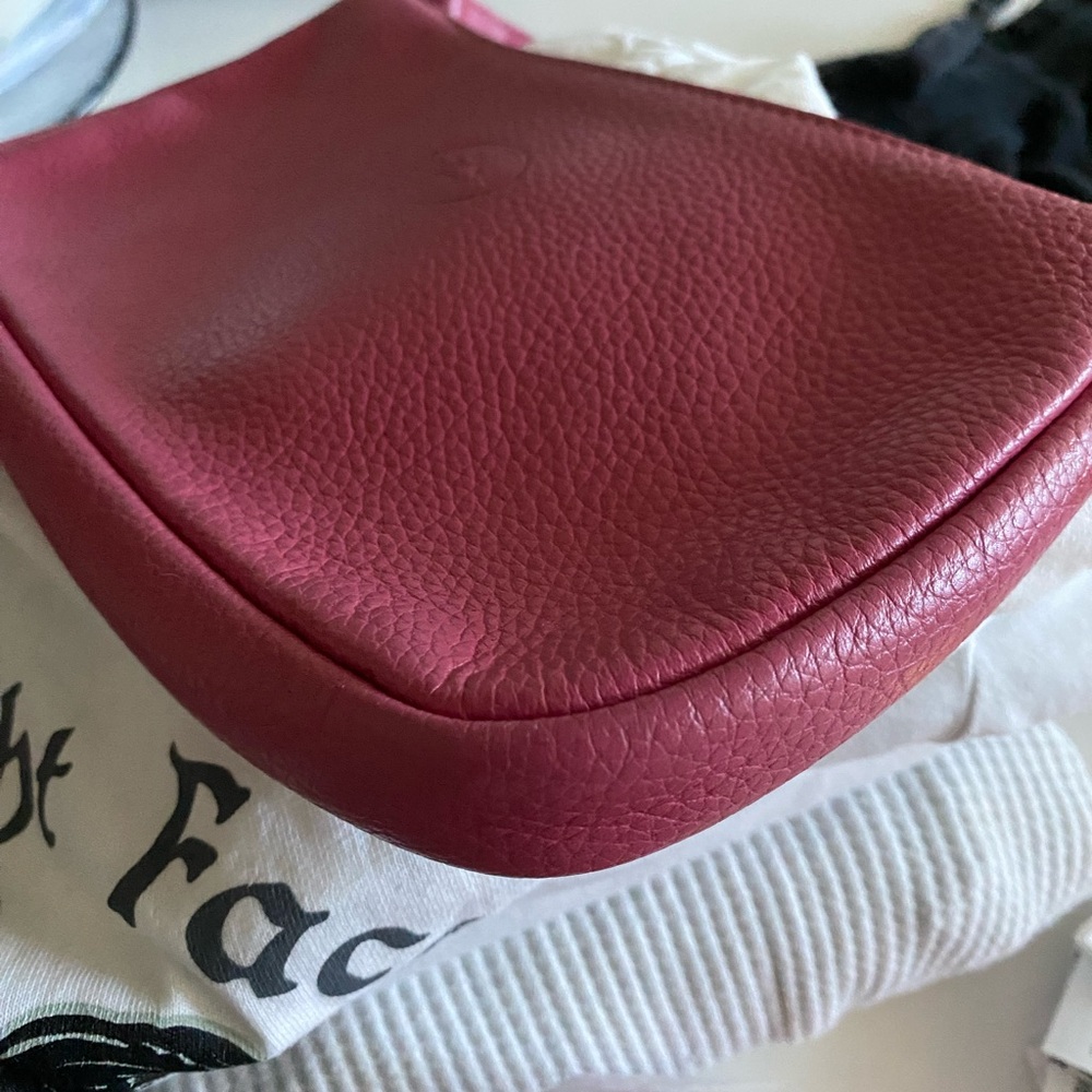Authentic Longchamp Pink Leather Shoulder Bag - Picture 9 of 12